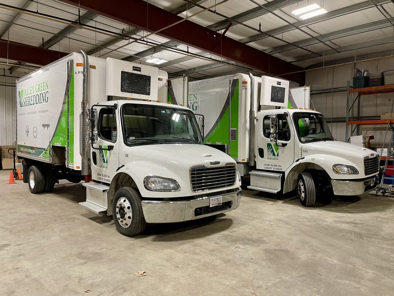 Non-CDL Alpine STAK26 with 5" HD Shredder, 2015 Freightliner (#153)