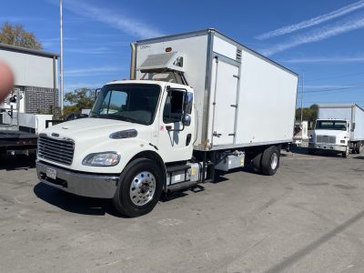 2014 FREIGHTLINER SHREDER TRUCK--SHRED TECH