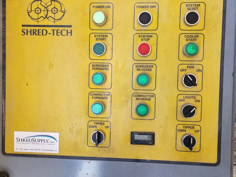2003 International 4300 Shred Tech
