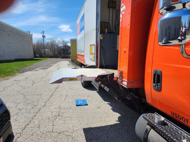 2003 International 4300 Shred Tech