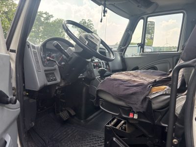 2007 International 4200